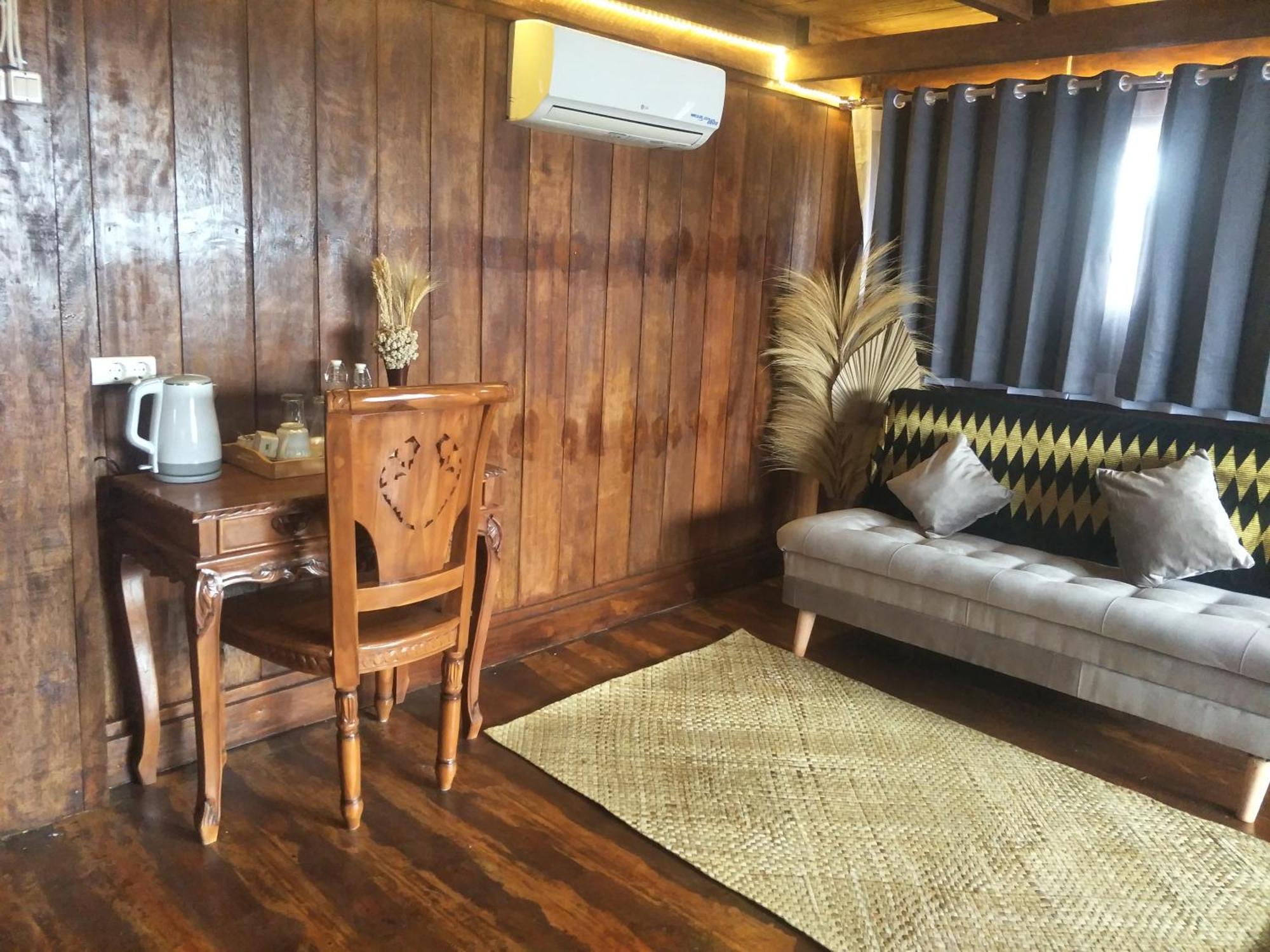 פראיה Bujak Permai Villa Matahari Lombok Ntb מראה חיצוני תמונה